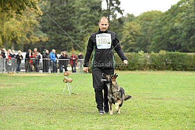 Ajahnique Magna Pesna