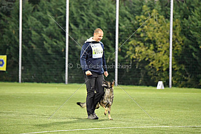 Ajahnique Magna Pesna