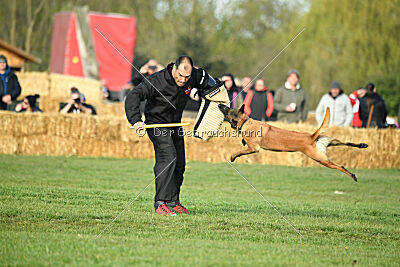 Anouka vom Mittelpunkt