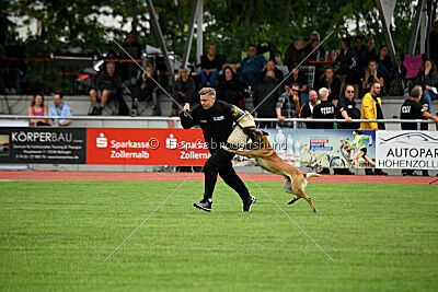 Arturo Banda Los Valientes