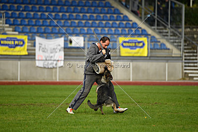 Emy vom Dahlhauser Schloßpark