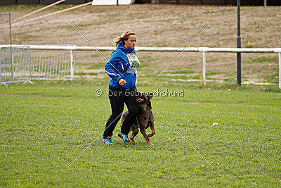 Fame vom dunklen Zwinger