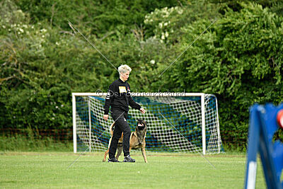 Ouzo von den brennenden Herzen