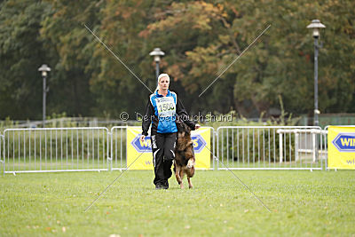 Perro von der schwarzen Natter